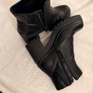 Jeffrey Campbell Black Combat Boots